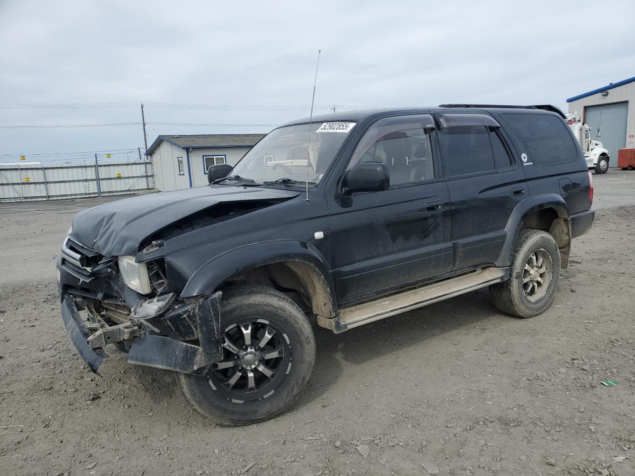 1998 Toyota Hilux Surf იყიდება Airway Heights-ში, WA - Front End