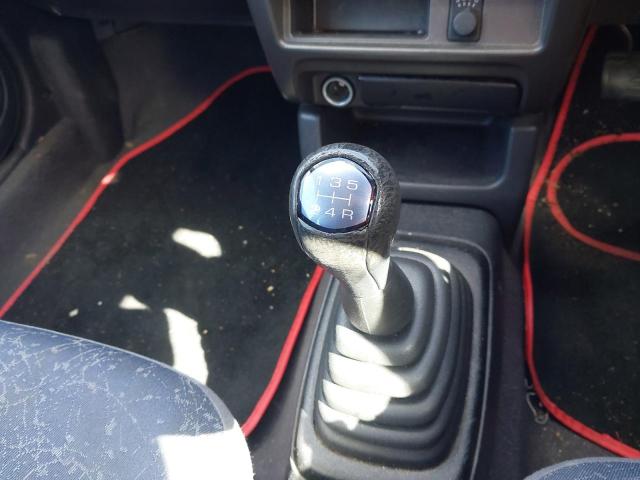 2003 NISSAN MICRA TEMP
