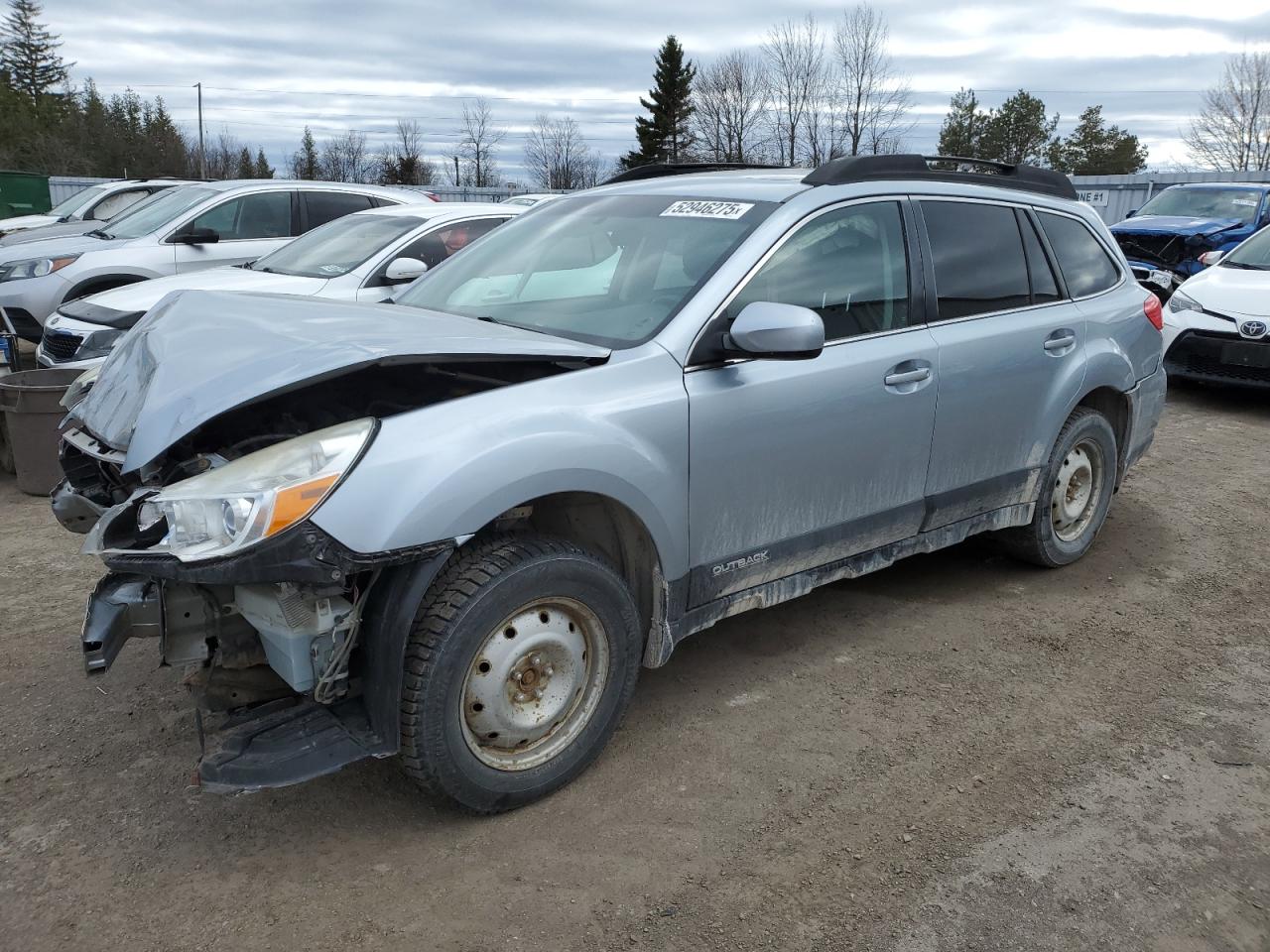 2013 Subaru Outback 2.5I Premium للبيع في Bowmanville، ON - Front End