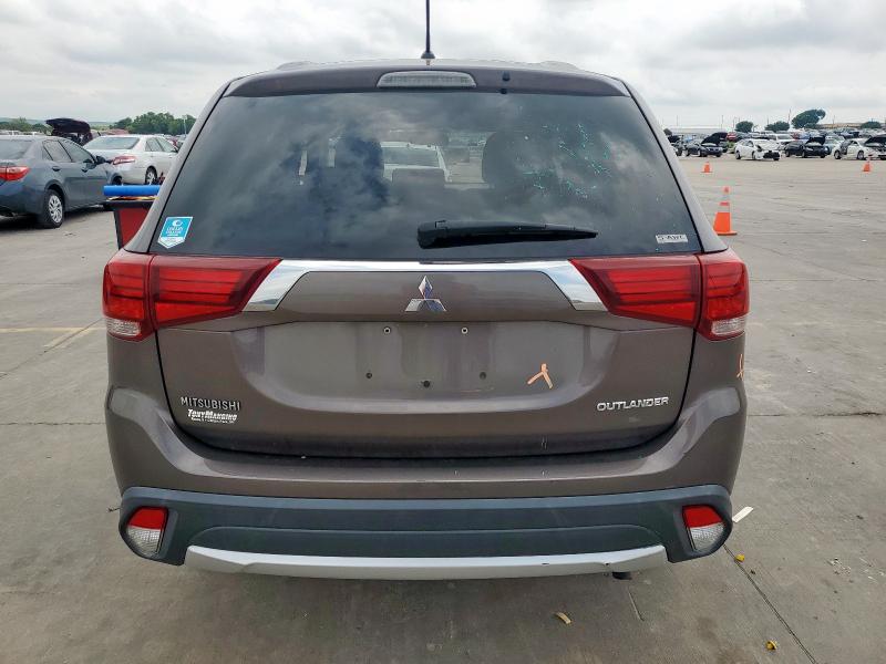  MITSUBISHI OUTLANDER 2016 Brązowy