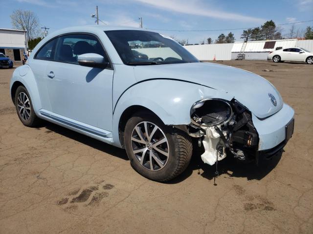 Hatchbacks VOLKSWAGEN BEETLE 2013 Granatowy