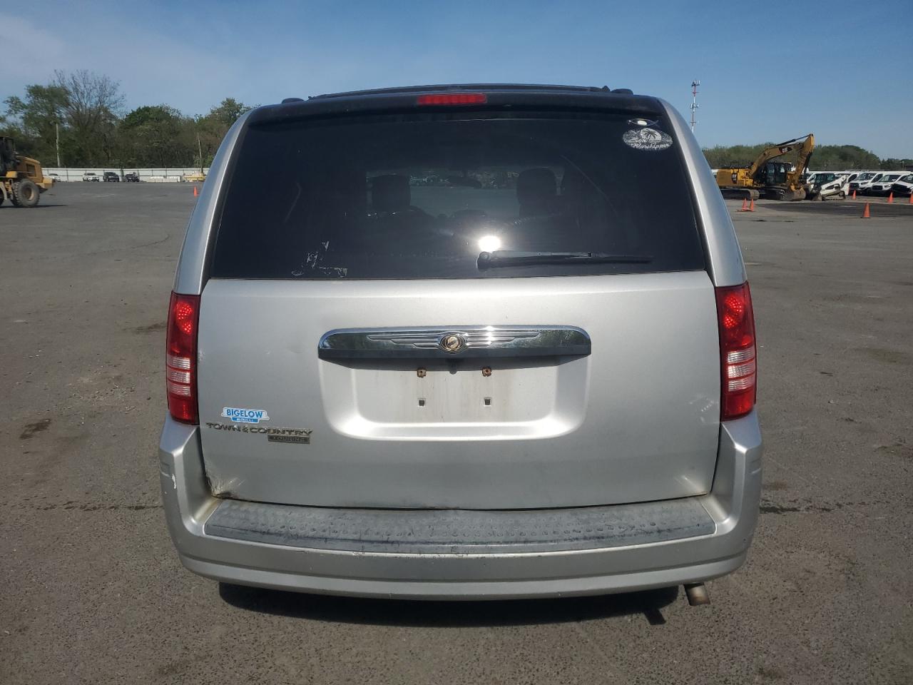 2008 Chrysler Town & Country Touring VIN: 2A8HR54P08R782579 Lot: 69446525