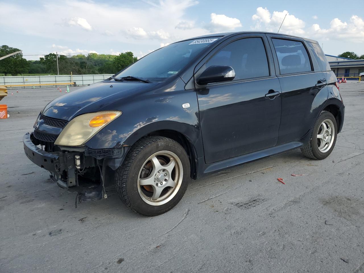 2006 Toyota Scion Xa იყიდება Lebanon-ში, TN - Front End