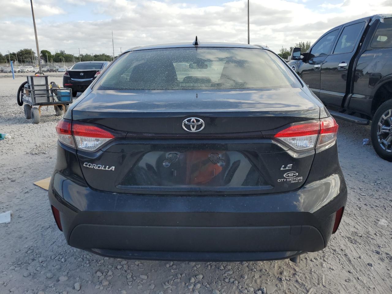 2021 Toyota Corolla Le VIN: JTDEPMAE4MJ118958 Lot: 55219445
