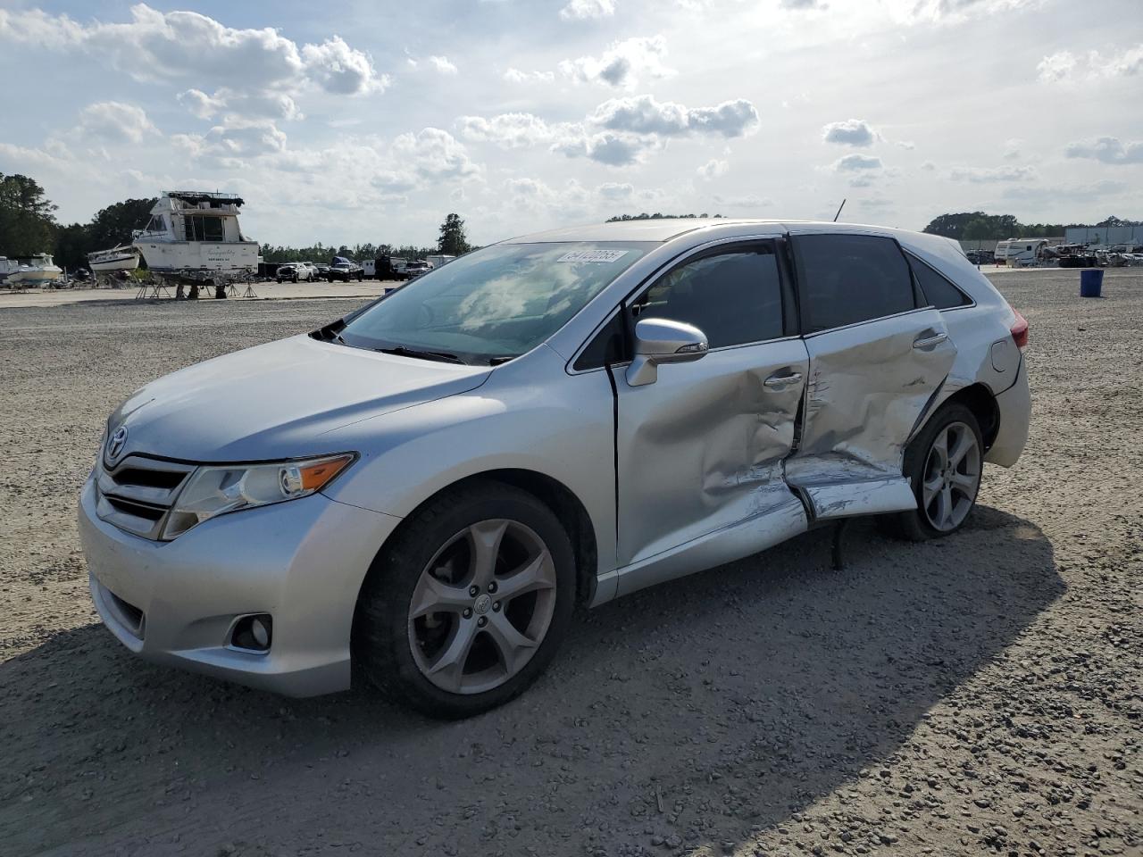 2013 Toyota Venza Le for Sale in Lumberton, NC - Side