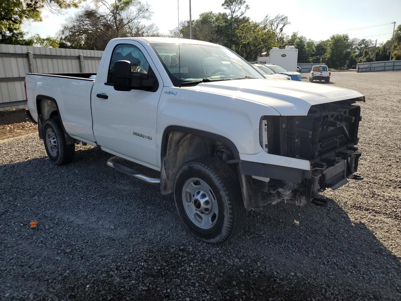 2018 GMC Sierra - Image 4