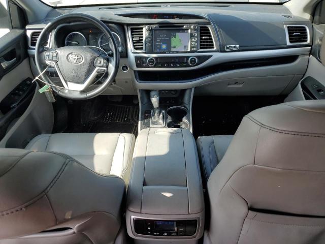  TOYOTA HIGHLANDER 2019 Зеленый