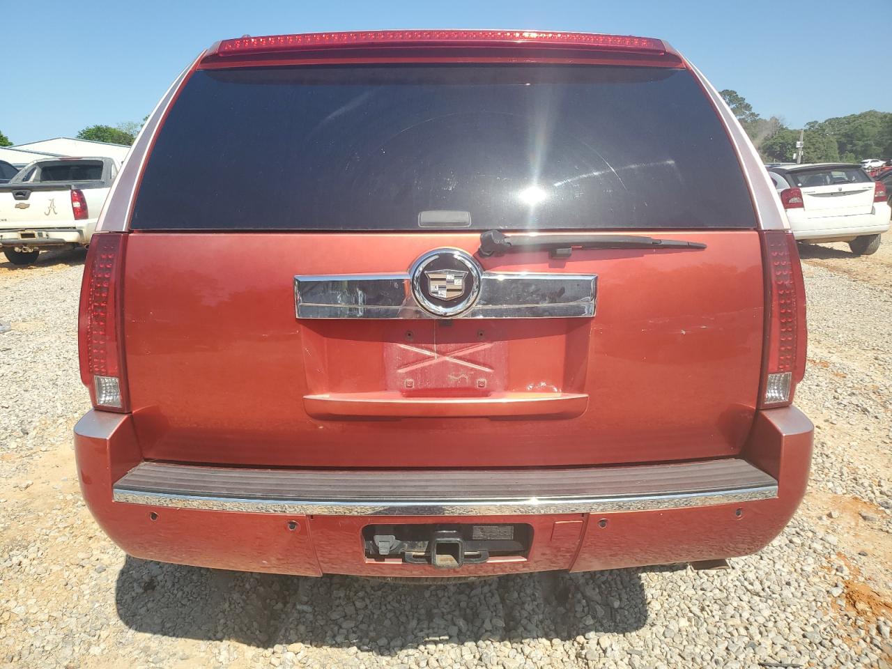 2007 Cadillac Escalade Luxury VIN: 1GYFK63827R183541 Lot: 53450085