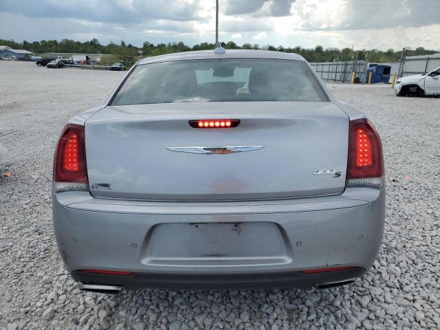  CHRYSLER 300 2018 Silver