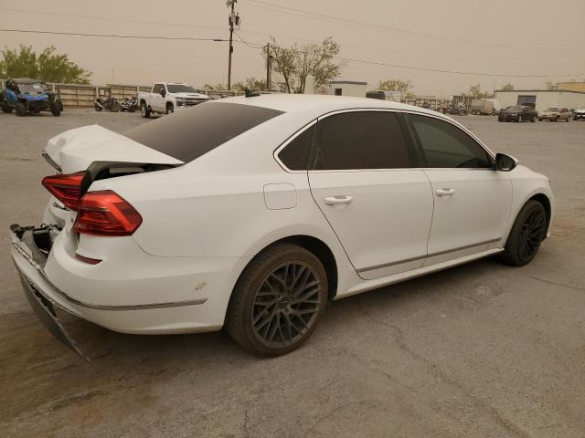 Sedans VOLKSWAGEN PASSAT 2016 Biały