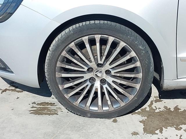 2013 SKODA SUPERB ELE
