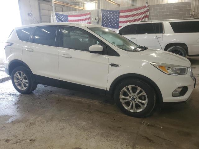  FORD ESCAPE 2017 Белы
