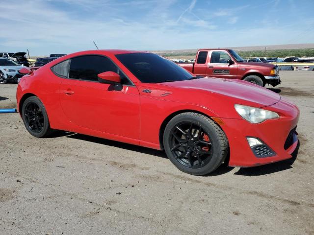  TOYOTA SCION 2013 Червоний