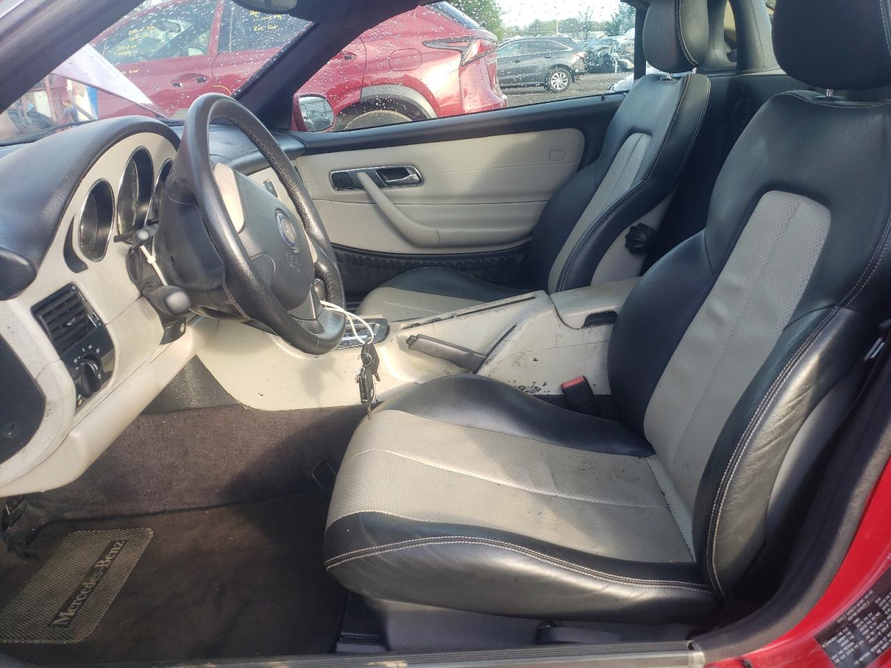 1998 Mercedes-Benz Slk 230 Kompressor VIN: WDBKK47F8WF020067 Lot: 54346875