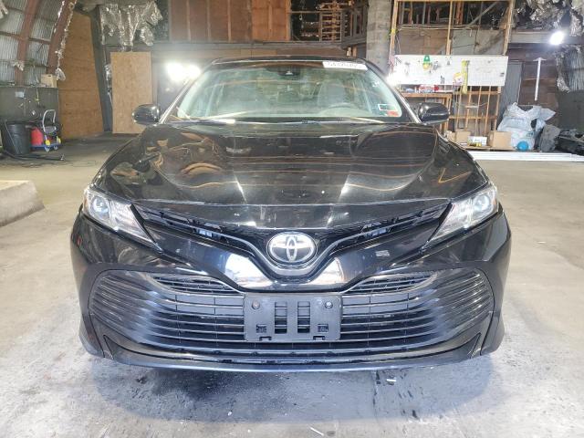  TOYOTA CAMRY 2018 Черный