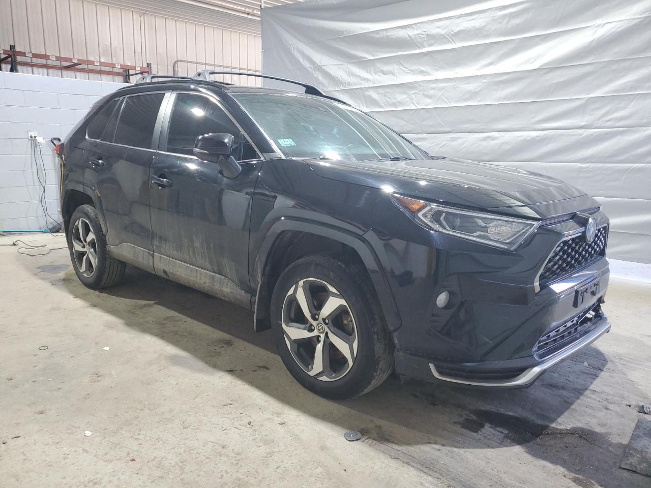 2021 Toyota RAV 4 - Image 4
