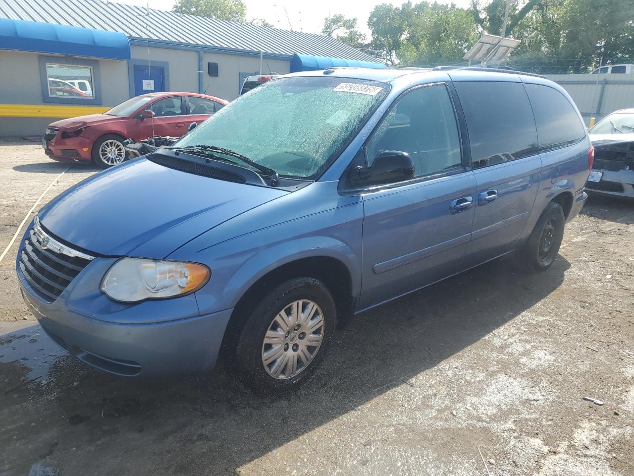2007 Chrysler Town Cou 3.3L de vânzare în Wichita, KS - Minor Dent/Scratches