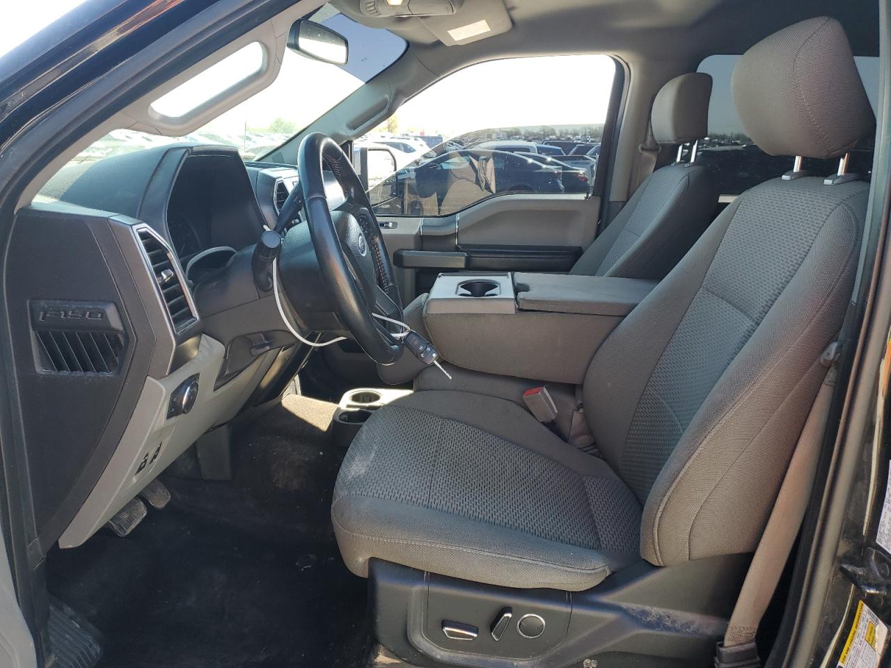 2018 Ford F150 Supercrew VIN: 1FTEW1EG4JFA12330 Lot: 53233715