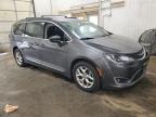 2017 Chrysler Pacifica Touring L იყიდება Ham Lake-ში, MN - Front End