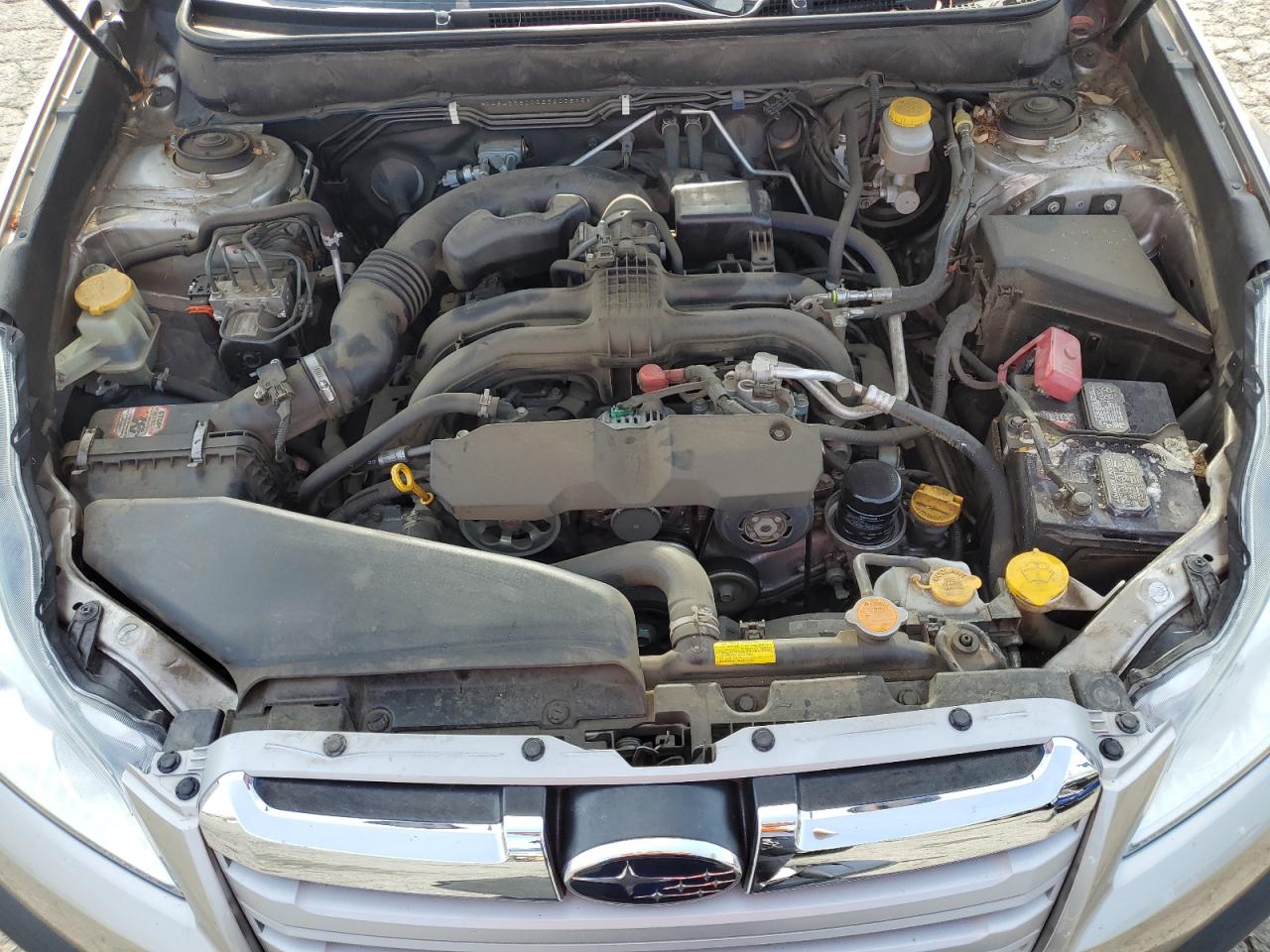 2014 Subaru Outback 2.5I Premium VIN: 4S4BRBCC2E3203585 Lot: 54706705