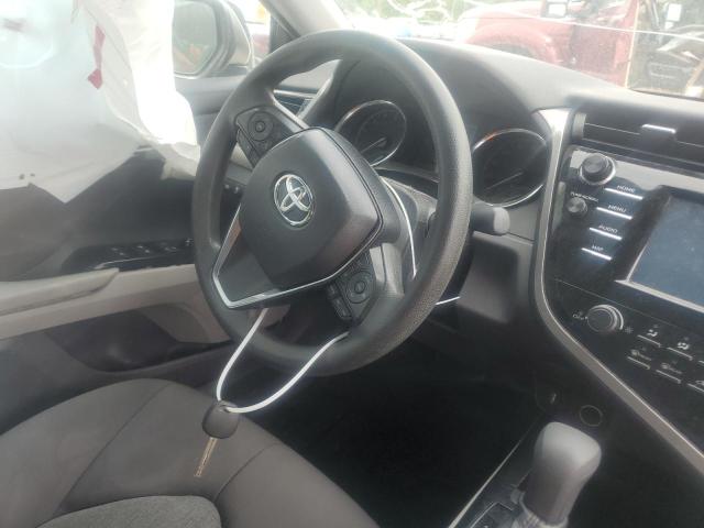  TOYOTA CAMRY 2019 White