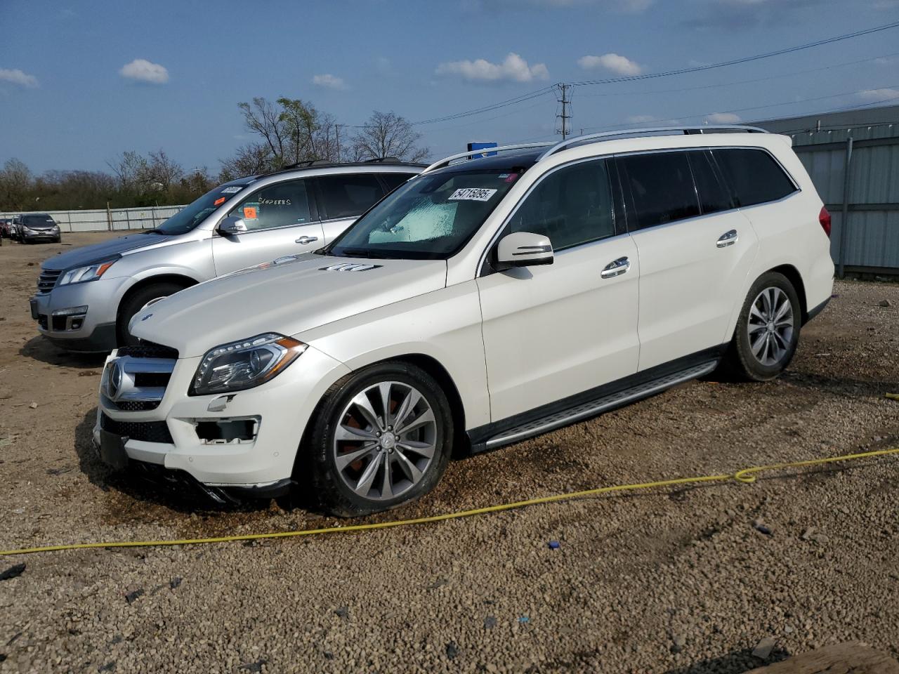 2013 Mercedes-Benz Gl 450 4Matic for Sale in Chicago Heights, IL - Front End