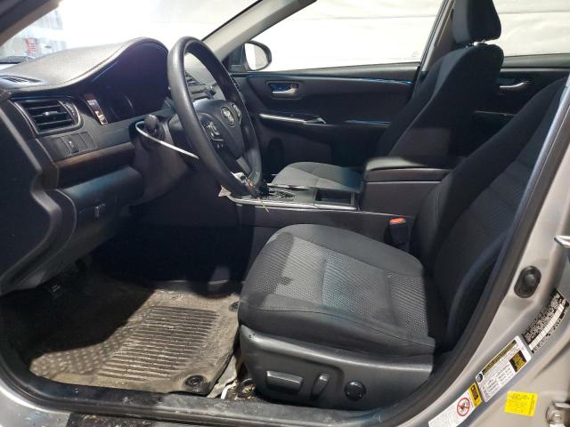  TOYOTA CAMRY 2017 Srebrny