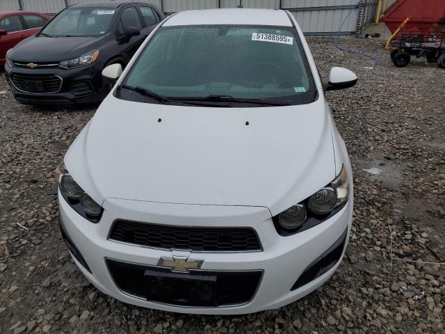  CHEVROLET SONIC 2015 Белы