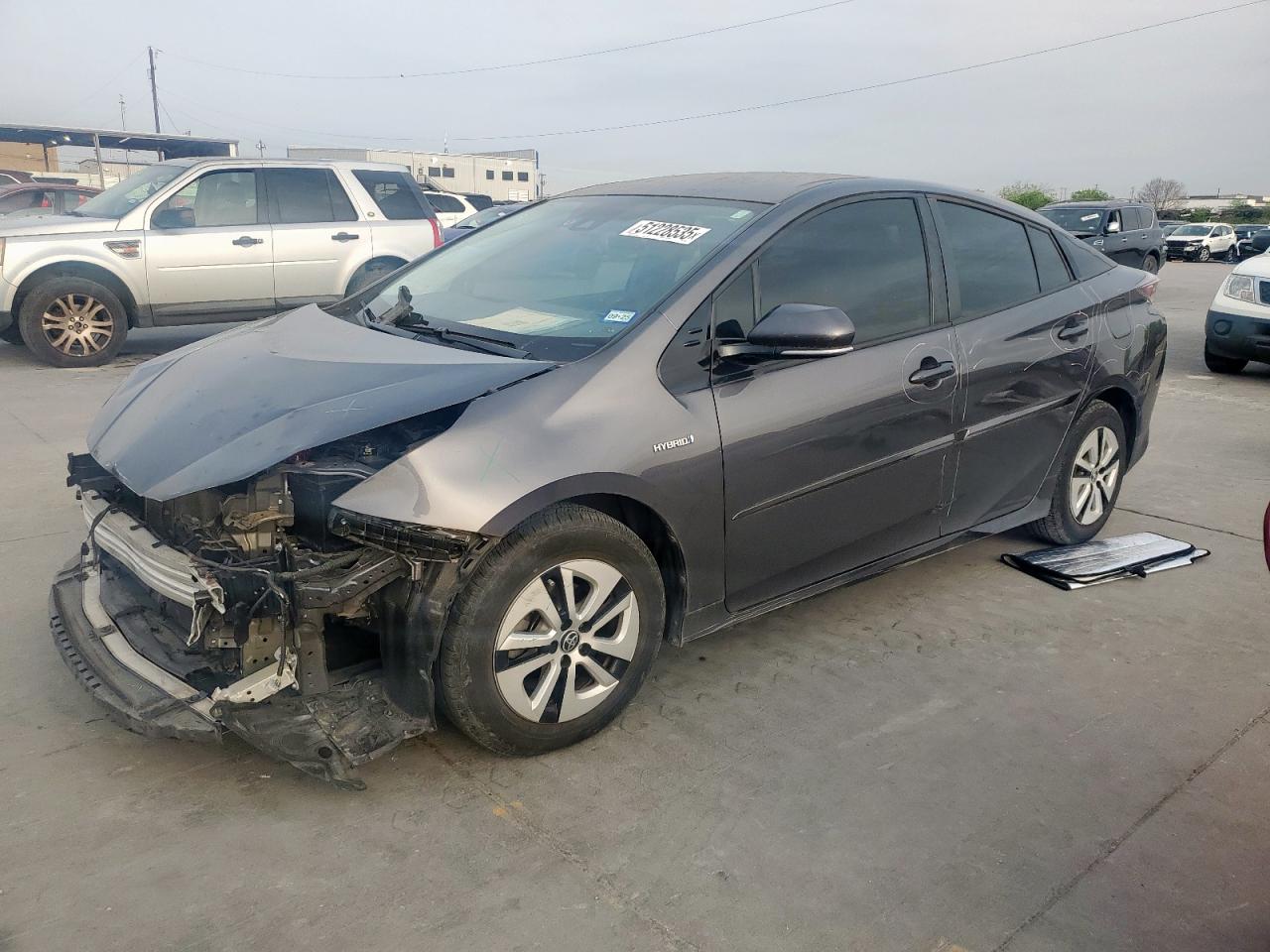 2018 Toyota Prius იყიდება Grand Prairie-ში, TX - Front End