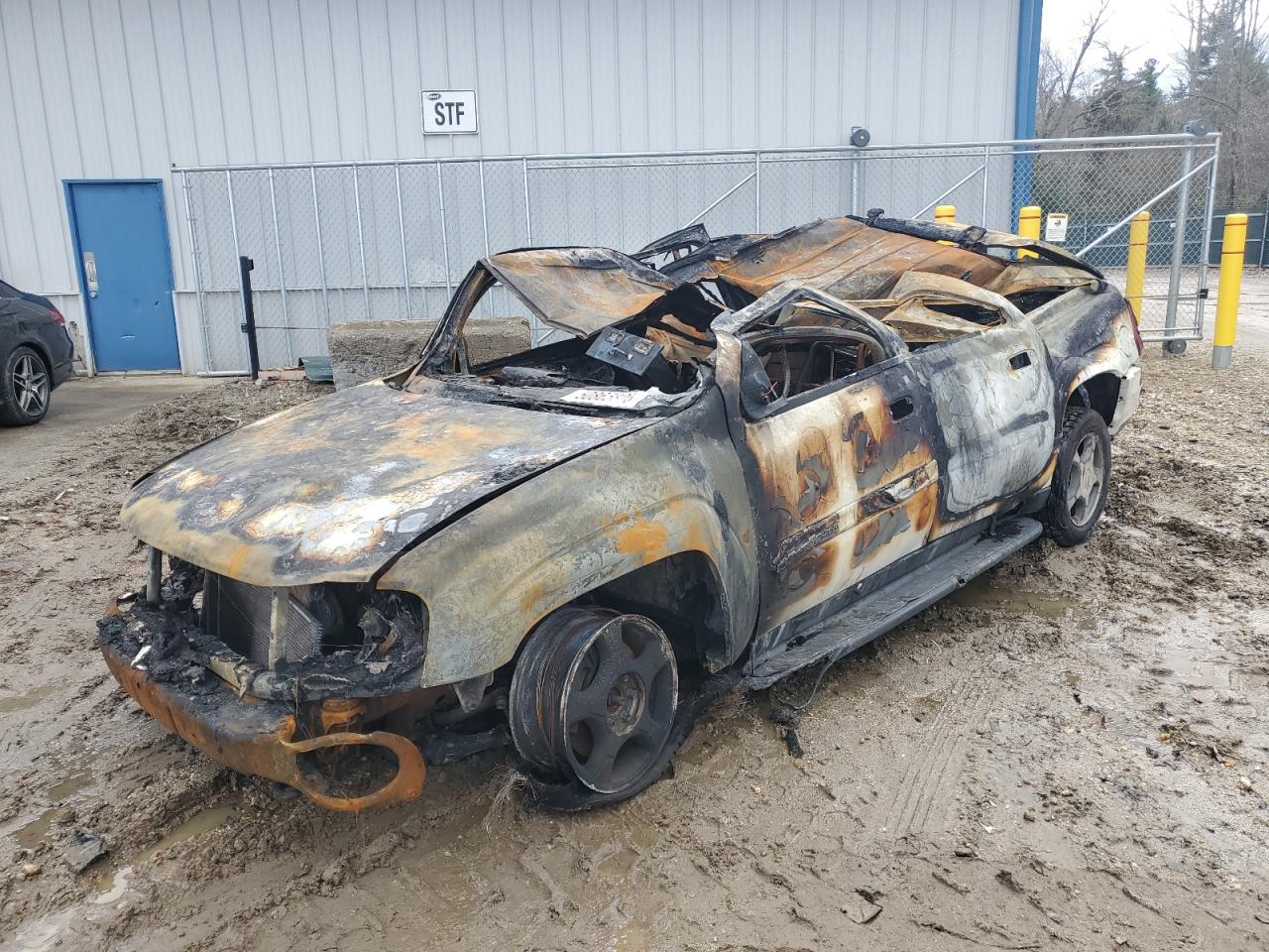 Candia, NH에서 판매 중인 2004 Chevrolet Trail Blaz - Burn