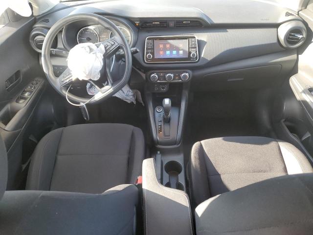  NISSAN KICKS 2024 Szary