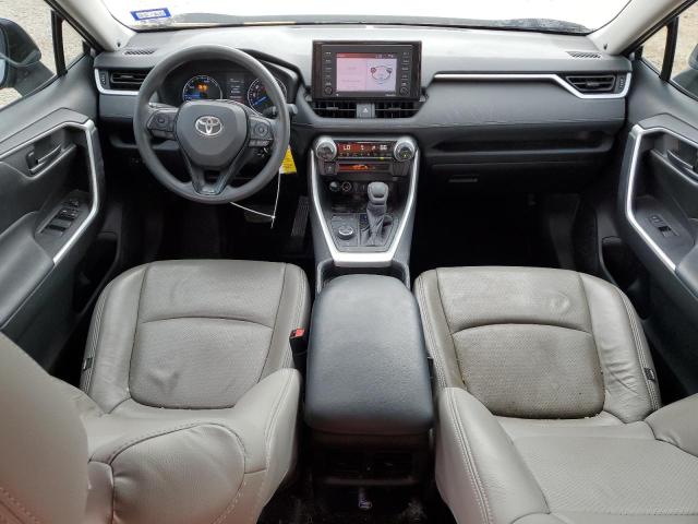  TOYOTA RAV4 2021 Srebrny