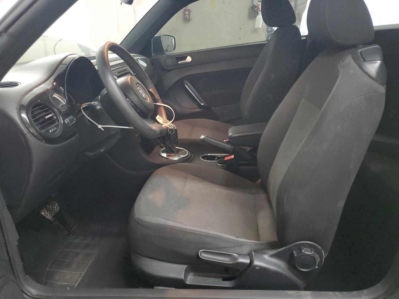 2014 Volkswagen Beetle VIN: 3VWF17AT3EM646370 Lot: 53564345