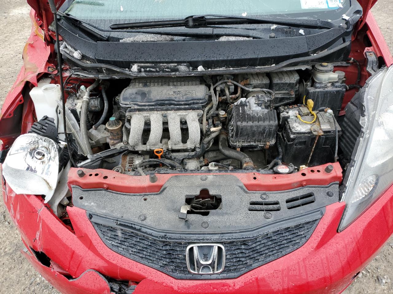 2012 Honda Fit - Image 11