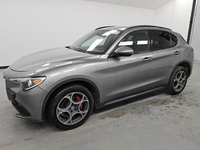 2018 Alfa Romeo Stelvio Ti Sport