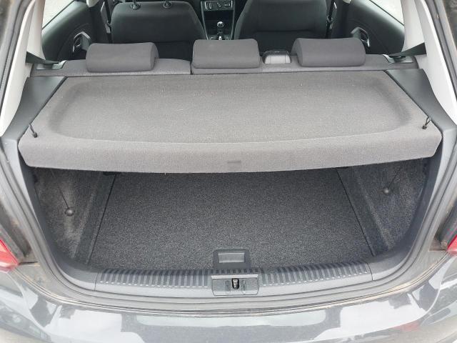 2015 VOLKSWAGEN POLO SE TS