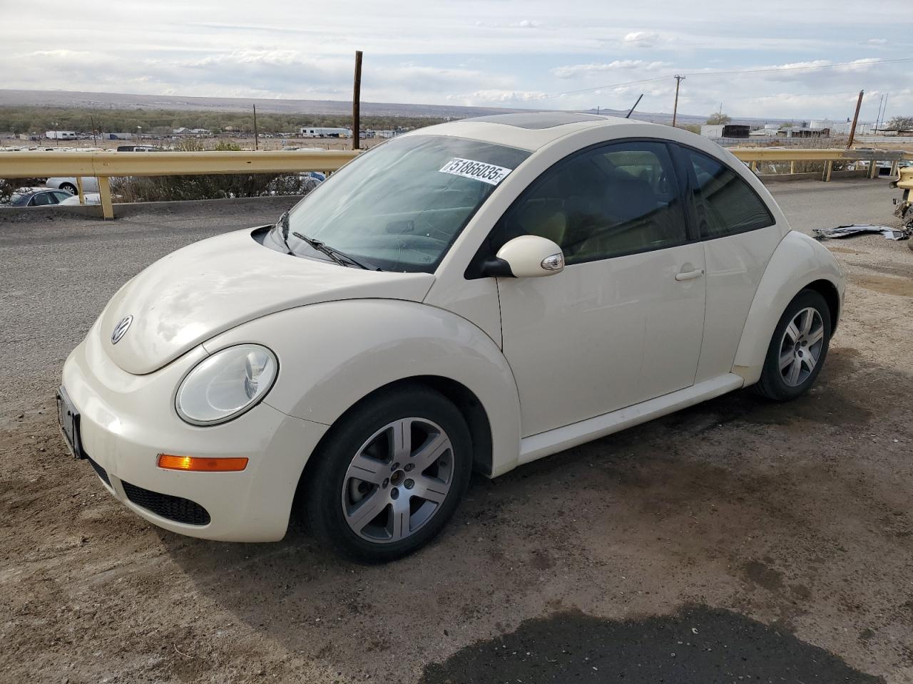 2006 Volkswagen New Beetle 2.5L Option Package 1 იყიდება Albuquerque-ში, NM - Rear End