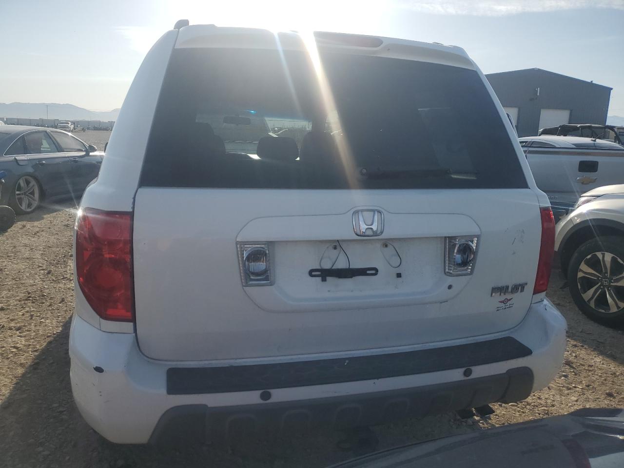 2004 Honda Pilot Exl VIN: 5FNYF18574B003931 Lot: 51701645