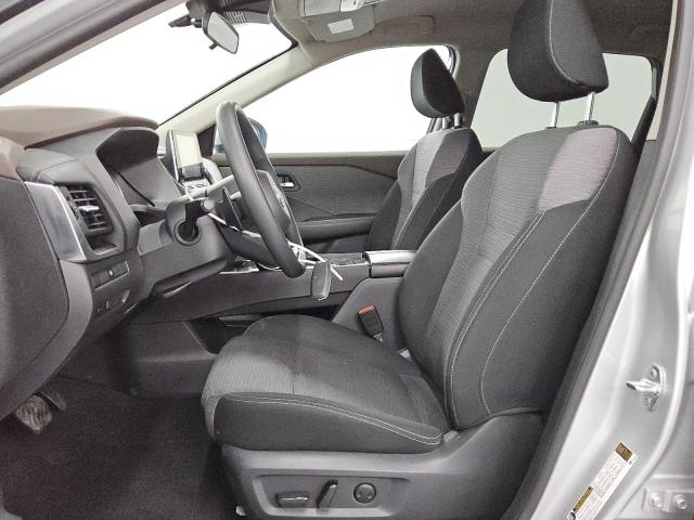  NISSAN ROGUE 2023 Silver