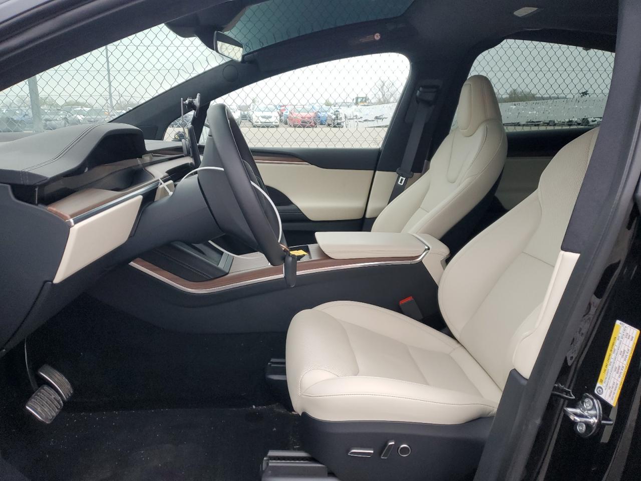2025 Tesla Model X VIN: 7SAXCDE54SF461517 Lot: 52110965