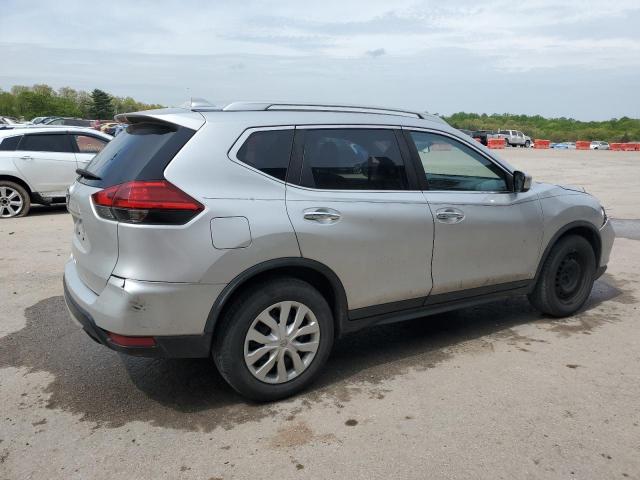  NISSAN ROGUE 2017 Серебристый