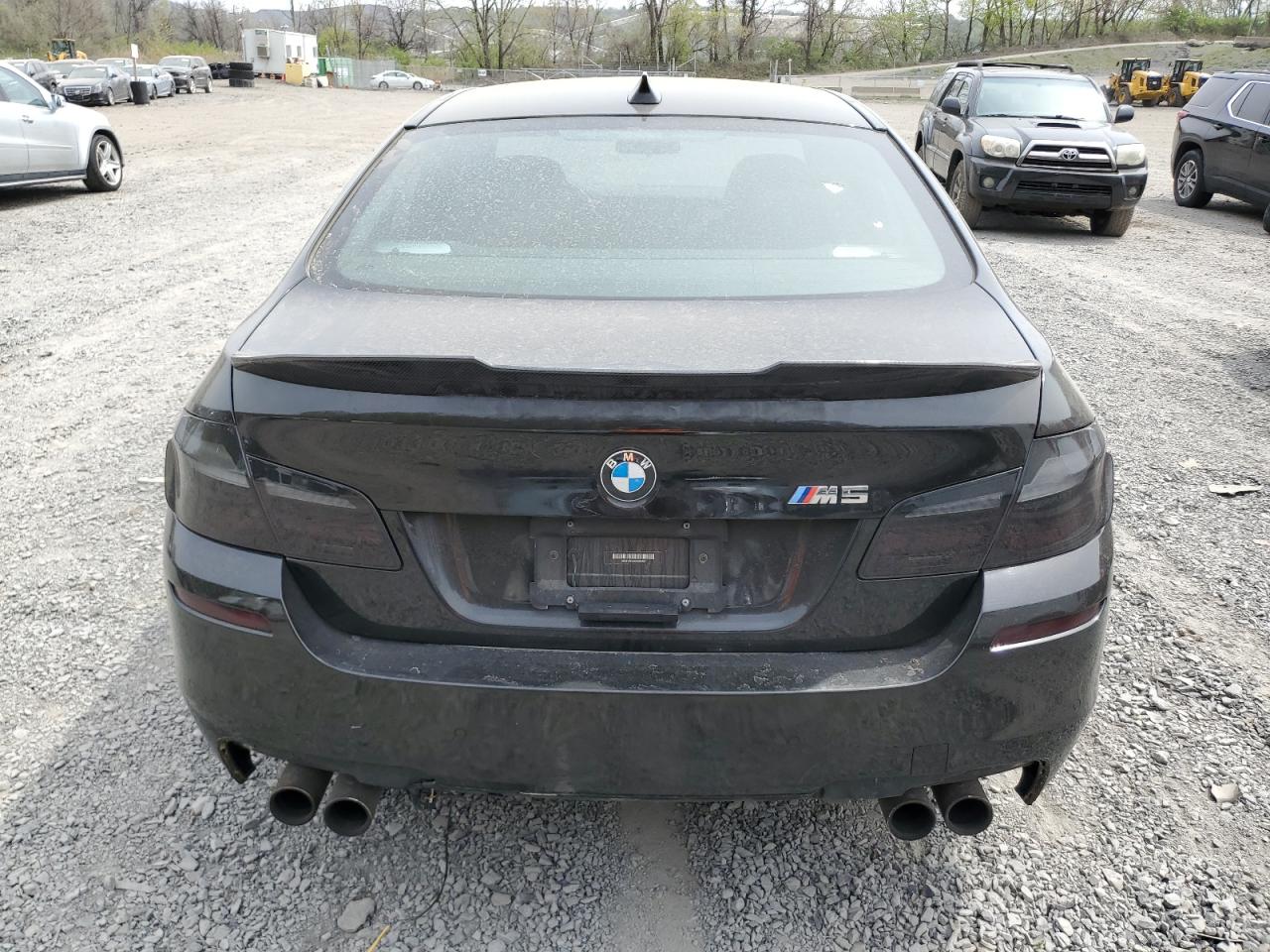 2013 BMW M5 VIN: WBSFV9C54DD095421 Lot: 53492515