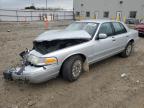 2003 Ford Crown Victoria  за продажба в Appleton, WI - Front End