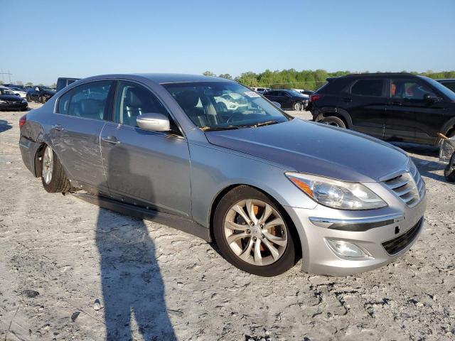  HYUNDAI GENESIS 2013 Серебристый