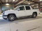 2005 Chevrolet Avalanche K1500 იყიდება Eldridge-ში, IA - Front End