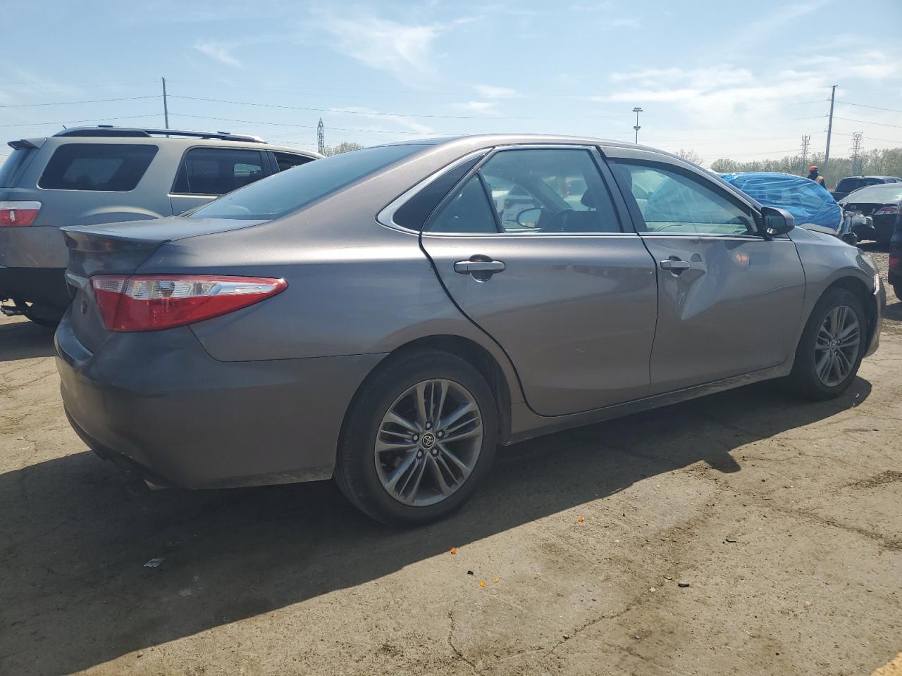 2015 Toyota Camry Le VIN: 4T1BF1FK9FU921460 Lot: 54565755