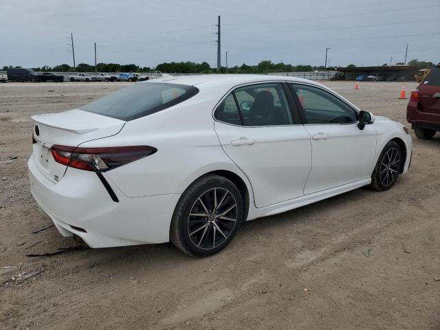  TOYOTA CAMRY 2021 Biały