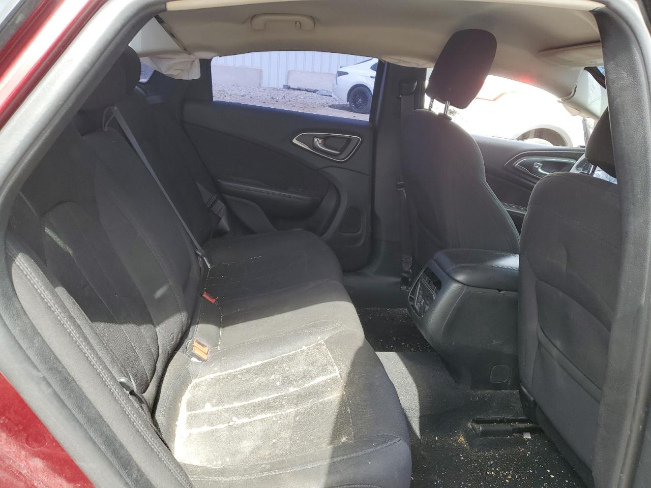 2015 Chrysler 200 Limited VIN: 1C3CCCAB4FN614409 Lot: 53344385