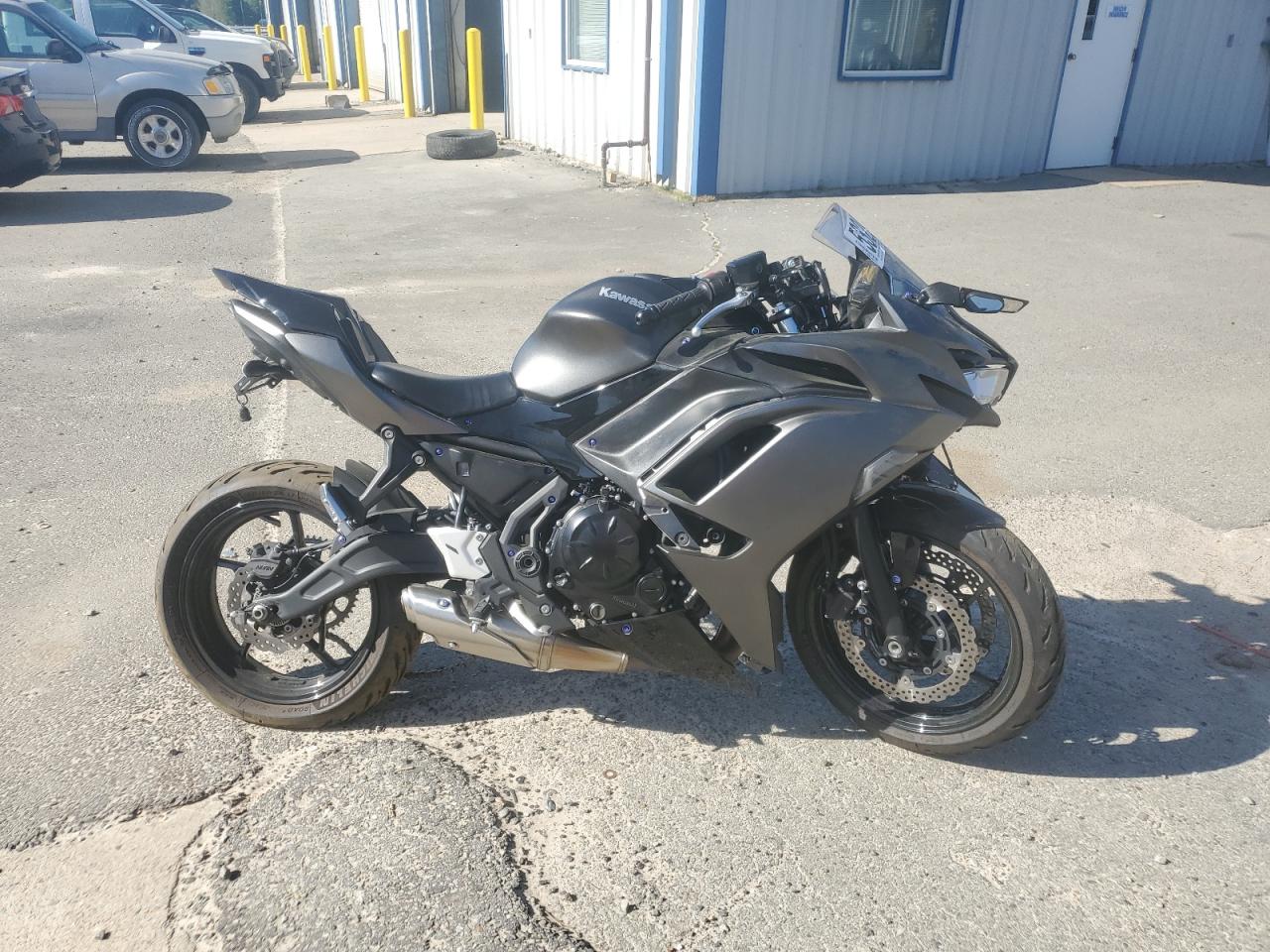 2024 Kawasaki Ex650 R for Sale in Conway, AR - All Over
