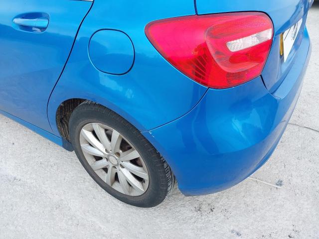2013 MERCEDES BENZ A180 BLUEE